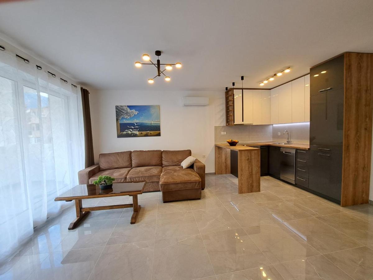 Paun Apartment كوتور المظهر الخارجي الصورة