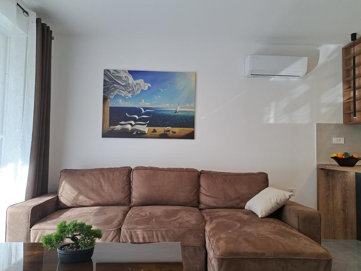 Paun Apartment كوتور المظهر الخارجي الصورة
